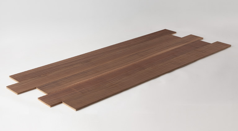 �E�H�[���i�b�g30�N���A�I�C���E�F�[�uW150 �{�H��ʐ^�W