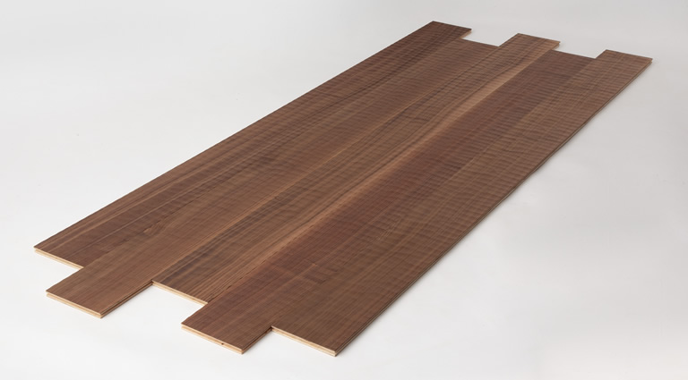 �E�H�[���i�b�g30�N���A�I�C���E�F�[�uW150 �{�H��ʐ^�W